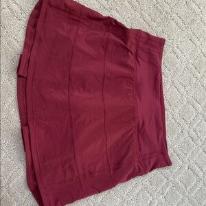 Lululemon Mid-Rise Pace Rival Skirt
